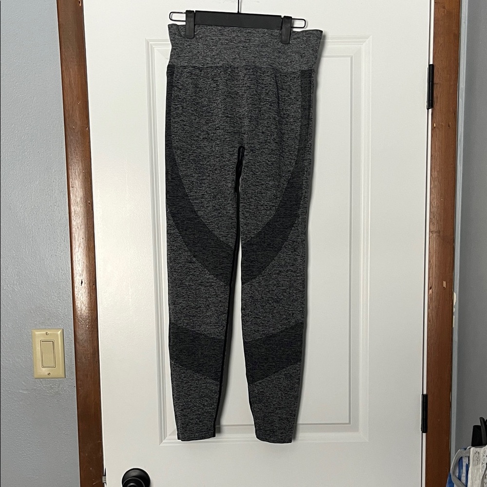 Victoria's Secret Charcoal Leggings